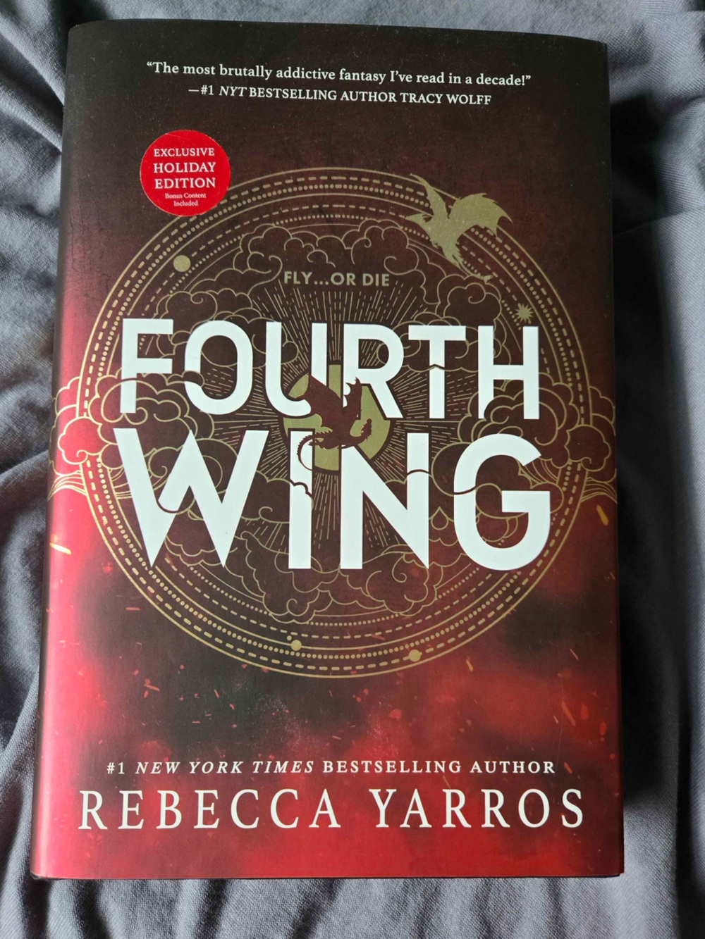 SPECIAL EDITION Fourth Wing - 2023 Exclusive Red Holiday Edition